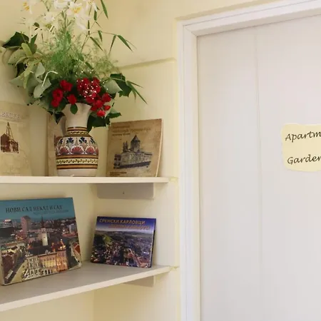 Garden Center Apartment Нови Сад Екстериор снимка