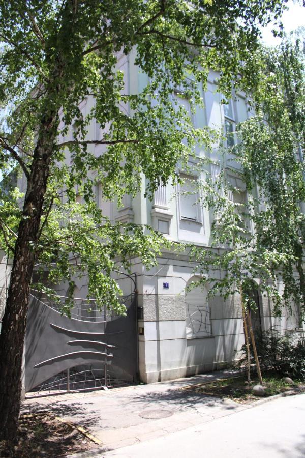 Апартамент Garden Center *